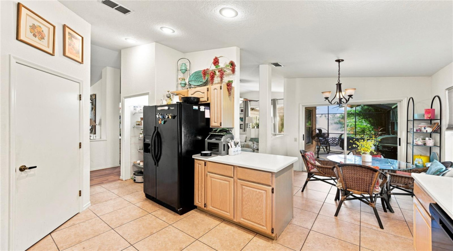 Oldsmar, Florida 34677, 3 Bedroom Bedrooms, ,2 Bathroombathrooms,Residential,For Sale,Riverdale,0,Mfrtb8521939