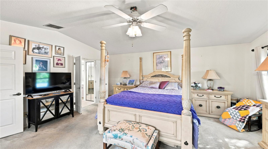 Oldsmar, Florida 34677, 3 Bedroom Bedrooms, ,2 Bathroombathrooms,Residential,For Sale,Riverdale,0,Mfrtb8521939