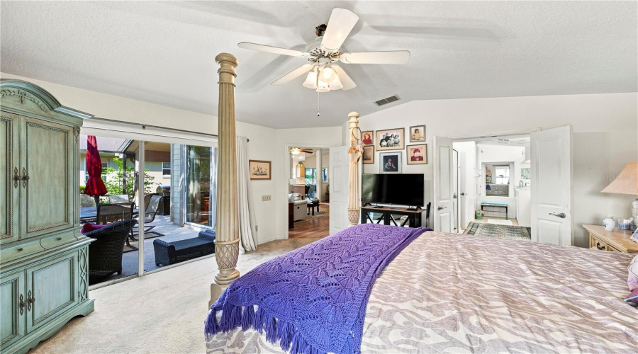 Oldsmar, Florida 34677, 3 Bedroom Bedrooms, ,2 Bathroombathrooms,Residential,For Sale,Riverdale,0,Mfrtb8521939