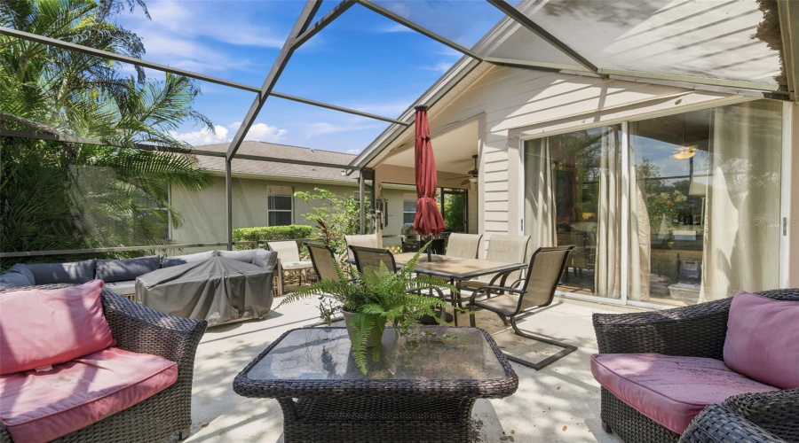Oldsmar, Florida 34677, 3 Bedroom Bedrooms, ,2 Bathroombathrooms,Residential,For Sale,Riverdale,0,Mfrtb8521939