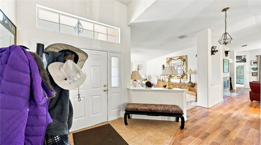 Oldsmar, Florida 34677, 3 Bedroom Bedrooms, ,2 Bathroombathrooms,Residential,For Sale,Riverdale,0,Mfrtb8521939