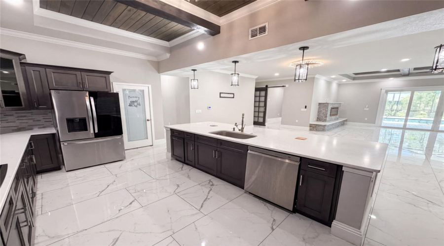 Orlando, Florida 32833, 4 Bedroom Bedrooms, ,3 Bathroombathrooms,Residential,For Sale,Racine,0,Mfro6434004