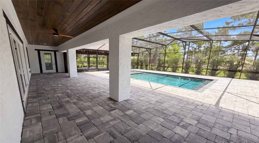 Orlando, Florida 32833, 4 Bedroom Bedrooms, ,3 Bathroombathrooms,Residential,For Sale,Racine,0,Mfro6434004