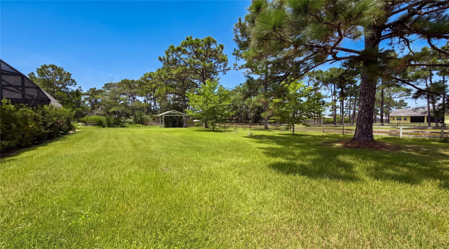 Orlando, Florida 32833, 4 Bedroom Bedrooms, ,3 Bathroombathrooms,Residential,For Sale,Racine,0,Mfro6434004