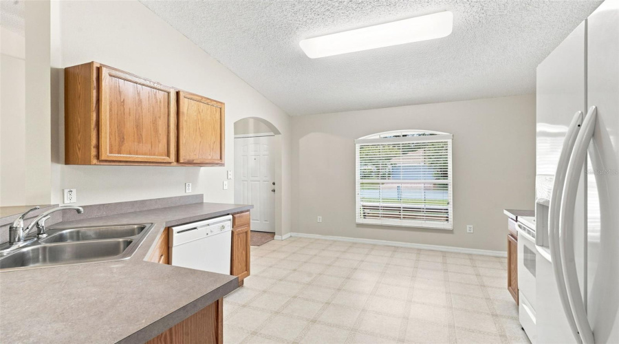 Deland, Florida 32724, 3 Bedroom Bedrooms, ,2 Bathroombathrooms,Residential,For Sale,Benton Lake,0,Mfrns1088885