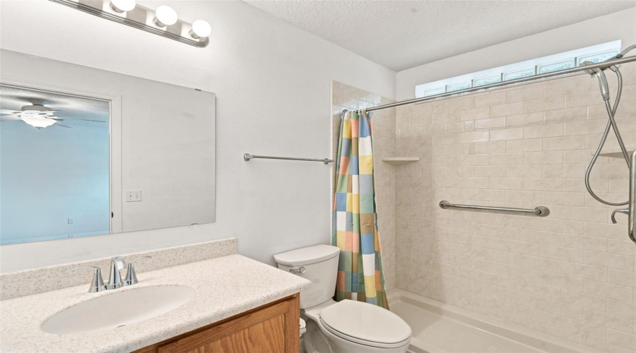 Deland, Florida 32724, 3 Bedroom Bedrooms, ,2 Bathroombathrooms,Residential,For Sale,Benton Lake,0,Mfrns1088885