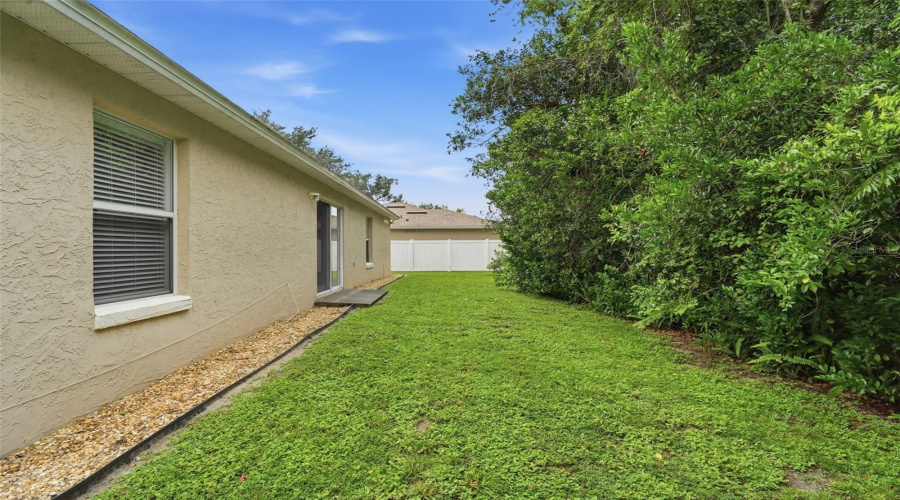 Deland, Florida 32724, 3 Bedroom Bedrooms, ,2 Bathroombathrooms,Residential,For Sale,Benton Lake,0,Mfrns1088885