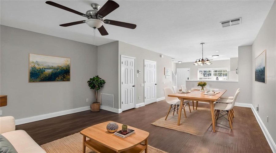 Lake Mary, Florida 32746, 2 Bedroom Bedrooms, ,2 Bathroombathrooms,Residential,For Sale,Vineland,0,Mfro6428047