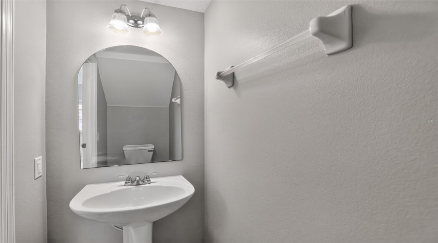 Lake Mary, Florida 32746, 2 Bedroom Bedrooms, ,2 Bathroombathrooms,Residential,For Sale,Vineland,0,Mfro6428047