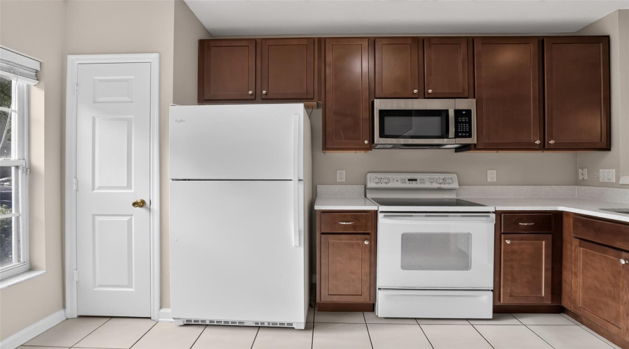 Lake Mary, Florida 32746, 2 Bedroom Bedrooms, ,2 Bathroombathrooms,Residential,For Sale,Vineland,0,Mfro6428047