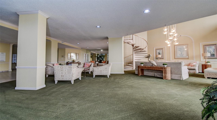 Gulfport, Florida 33707, 2 Bedroom Bedrooms, ,2 Bathroombathrooms,Residential,For Sale,Pelican Bay,0,Mfrtb8402992
