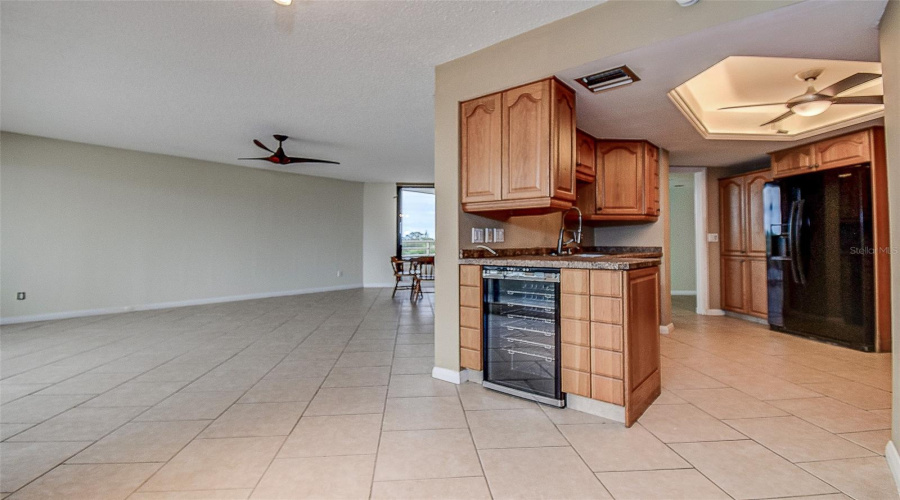 Gulfport, Florida 33707, 2 Bedroom Bedrooms, ,2 Bathroombathrooms,Residential,For Sale,Pelican Bay,0,Mfrtb8402992