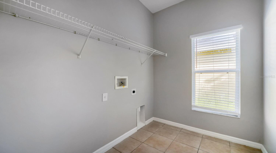 Kissimmee, Florida 34759, 3 Bedroom Bedrooms, ,2 Bathroombathrooms,Residential,For Sale,Sorrento,0,Mfro6416806