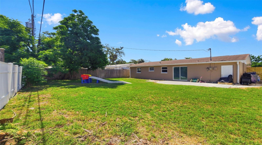 Holiday, Florida 34691, 3 Bedroom Bedrooms, ,1 Bathroombathrooms,Residential,For Sale,Beacon Square,0,Mfrtb8504670