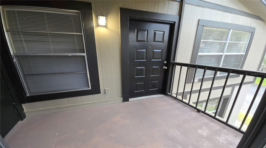 Tampa, Florida 33613, 2 Bedroom Bedrooms, ,2 Bathroombathrooms,Residential,For Sale,Tumble Wood,0,Mfrtb8337607