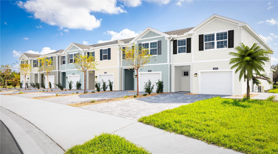 Davenport, Florida 33837, 3 Bedroom Bedrooms, ,2 Bathroombathrooms,Residential,For Sale,Sweet Sapling,0,Mfrw7884953