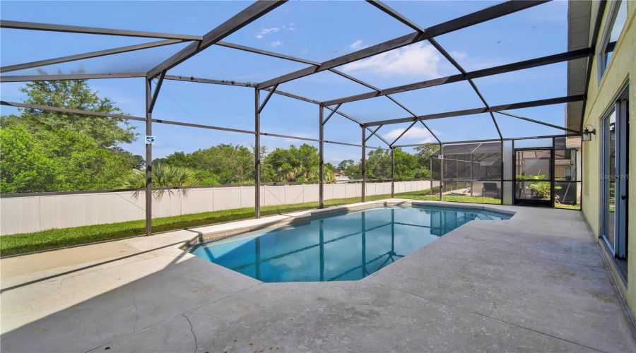 Davenport, Florida 33897, 3 Bedroom Bedrooms, ,2 Bathroombathrooms,Residential,For Sale,Casterton,0,Mfrs5155953