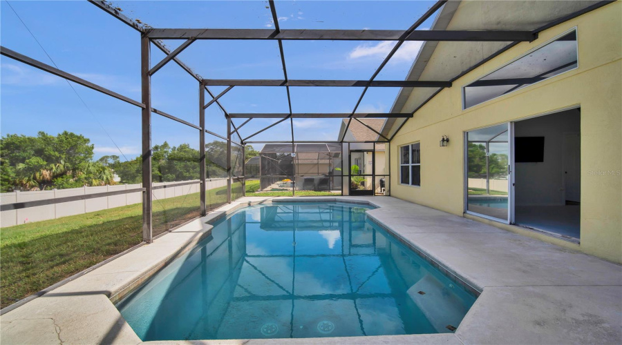 Davenport, Florida 33897, 3 Bedroom Bedrooms, ,2 Bathroombathrooms,Residential,For Sale,Casterton,0,Mfrs5155953