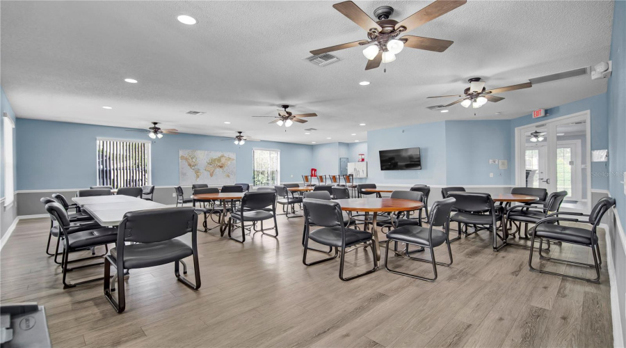 Davenport, Florida 33897, 3 Bedroom Bedrooms, ,2 Bathroombathrooms,Residential,For Sale,Casterton,0,Mfrs5155953