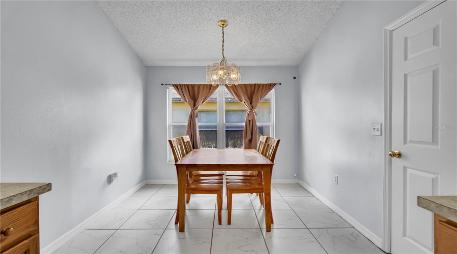 Davenport, Florida 33897, 3 Bedroom Bedrooms, ,2 Bathroombathrooms,Residential,For Sale,Casterton,0,Mfrs5155953
