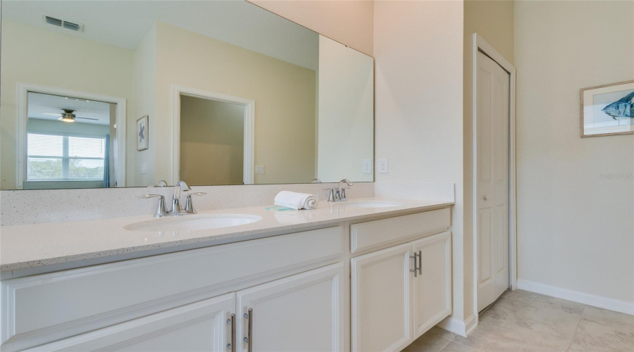 Davenport, Florida 33896, 3 Bedroom Bedrooms, ,2 Bathroombathrooms,Residential,For Sale,Ocean Course,0,Mfrs5100595