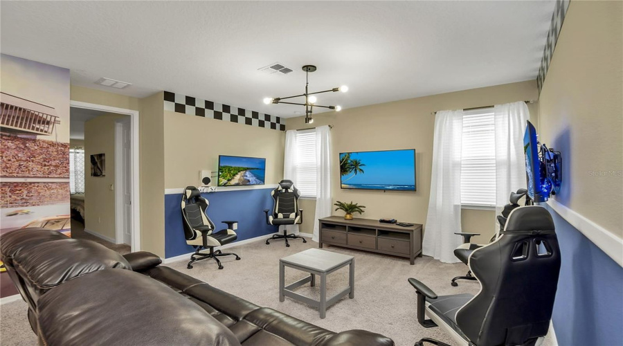 Kissimmee, Florida 34747, 9 Bedroom Bedrooms, ,6 Bathroombathrooms,Residential,For Sale,Nassau Point,0,Mfro6436445