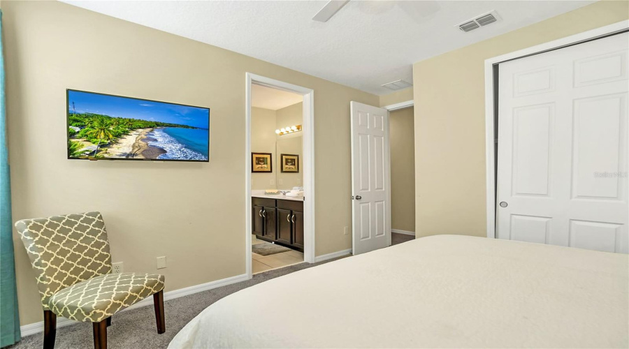 Kissimmee, Florida 34747, 9 Bedroom Bedrooms, ,6 Bathroombathrooms,Residential,For Sale,Nassau Point,0,Mfro6436445