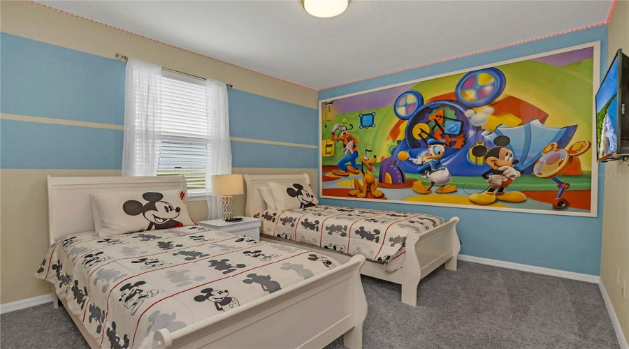 Mickey Twin Room