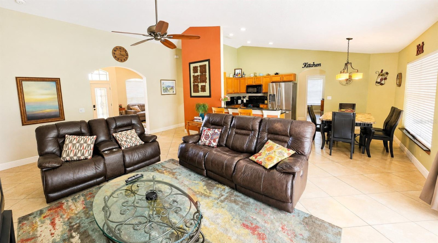 Davenport, Florida 33897, 5 Bedroom Bedrooms, ,3 Bathroombathrooms,Residential,For Sale,Belfry,0,Mfrg5116511