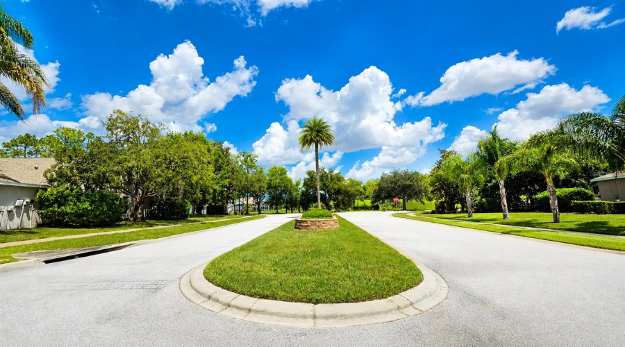 Davenport, Florida 33897, 5 Bedroom Bedrooms, ,3 Bathroombathrooms,Residential,For Sale,Belfry,0,Mfrg5116511