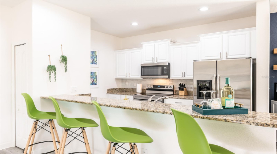 Kissimmee, Florida 34747, 5 Bedroom Bedrooms, ,4 Bathroombathrooms,Residential,For Sale,Cuban Palm,0,Mfro6436838
