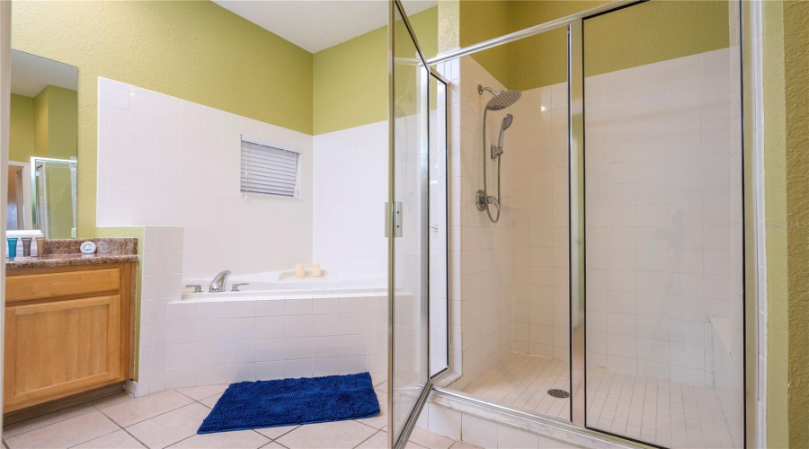 Kissimmee, Florida 34747, 3 Bedroom Bedrooms, ,2 Bathroombathrooms,Residential,For Sale,Treasure Trove,0,Mfro6436613