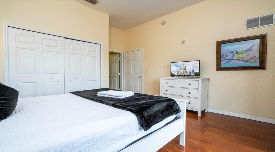 Kissimmee, Florida 34747, 3 Bedroom Bedrooms, ,2 Bathroombathrooms,Residential,For Sale,Treasure Trove,0,Mfro6436613