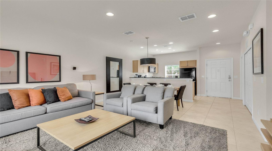 Kissimmee, Florida 34747, 2 Bedroom Bedrooms, ,2 Bathroombathrooms,Residential,For Sale,Bird Of Paradise,0,Mfro6436878