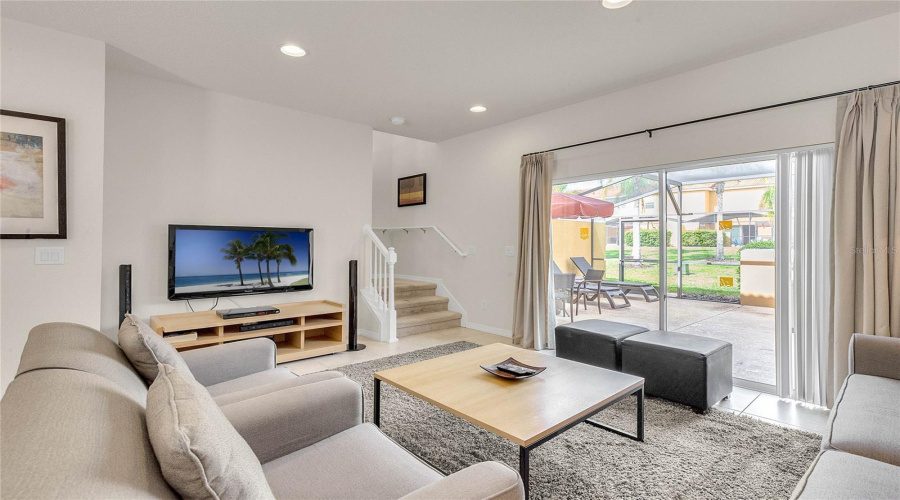 Kissimmee, Florida 34747, 2 Bedroom Bedrooms, ,2 Bathroombathrooms,Residential,For Sale,Bird Of Paradise,0,Mfro6436878