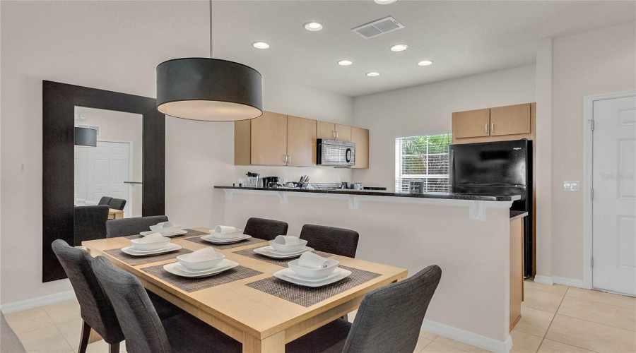 Kissimmee, Florida 34747, 2 Bedroom Bedrooms, ,2 Bathroombathrooms,Residential,For Sale,Bird Of Paradise,0,Mfro6436878