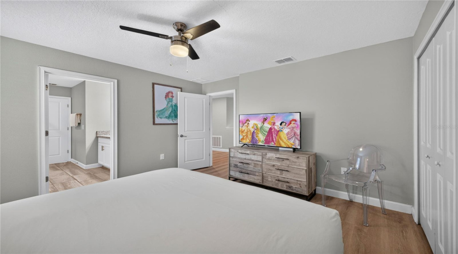 Champions Gate, Florida 33896, 8 Bedroom Bedrooms, ,5 Bathroombathrooms,Residential,For Sale,Stinger,0,Mfrs5156202
