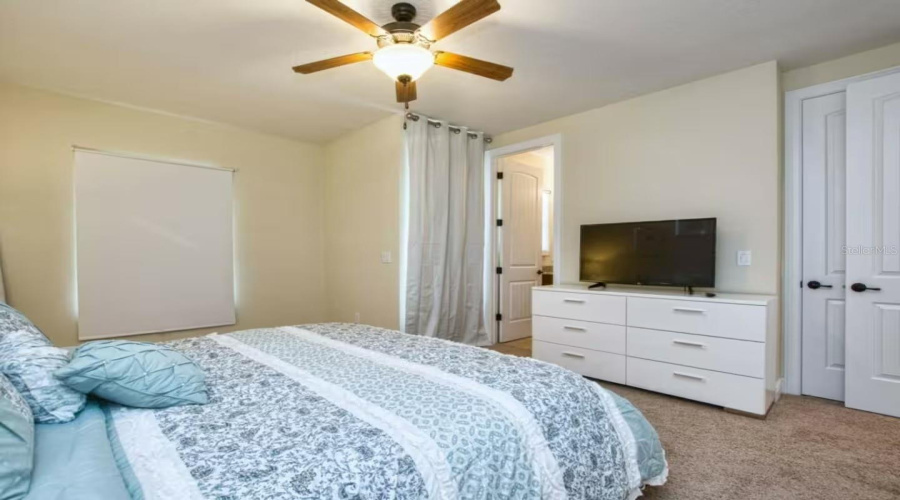 Kissimmee, Florida 34747, 5 Bedroom Bedrooms, ,5 Bathroombathrooms,Residential,For Sale,Loxahatchee,0,Mfro6437021