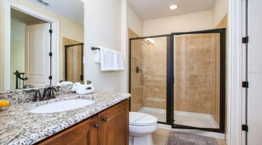 Kissimmee, Florida 34747, 5 Bedroom Bedrooms, ,5 Bathroombathrooms,Residential,For Sale,Loxahatchee,0,Mfro6437021