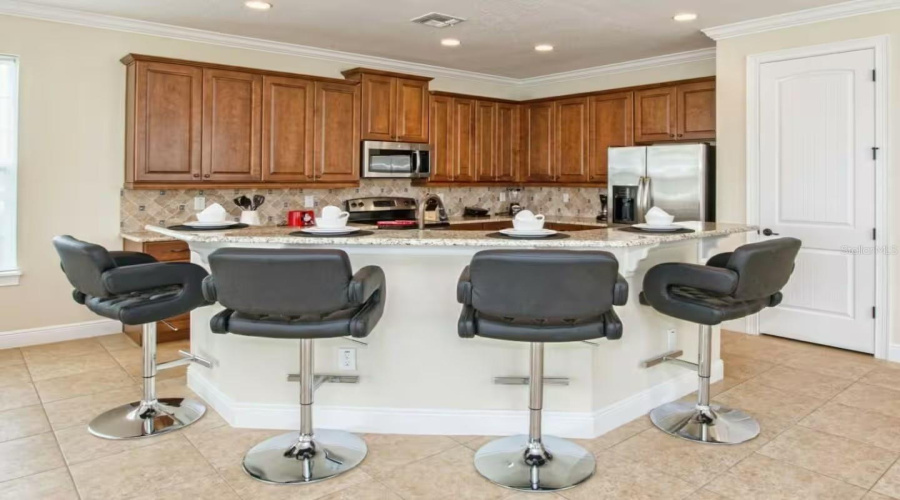 Kissimmee, Florida 34747, 5 Bedroom Bedrooms, ,5 Bathroombathrooms,Residential,For Sale,Loxahatchee,0,Mfro6437021