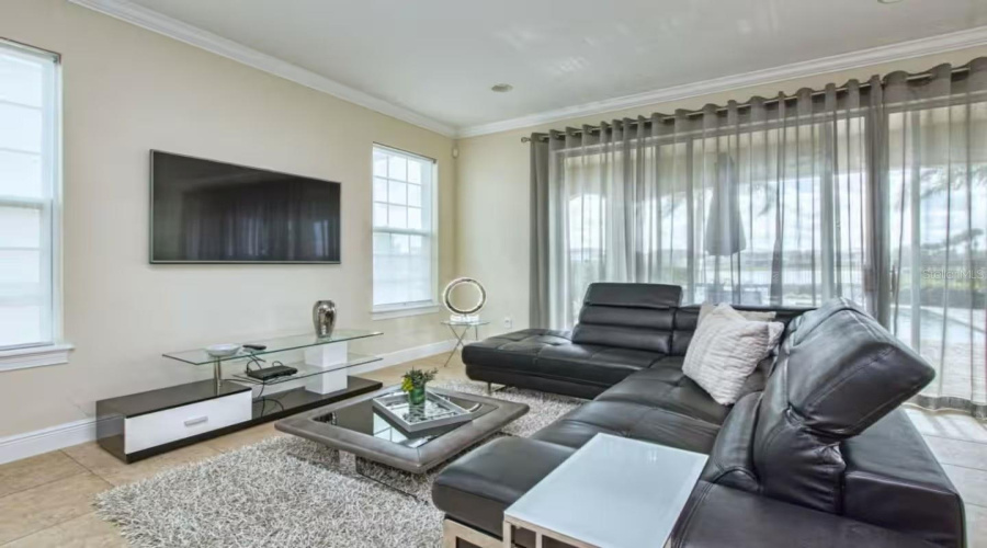 Kissimmee, Florida 34747, 5 Bedroom Bedrooms, ,5 Bathroombathrooms,Residential,For Sale,Loxahatchee,0,Mfro6437021