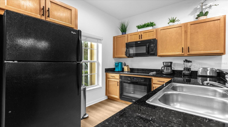 Kissimmee, Florida 34747, 2 Bedroom Bedrooms, ,2 Bathroombathrooms,Residential,For Sale,Yellow Lantana,0,Mfro6437112