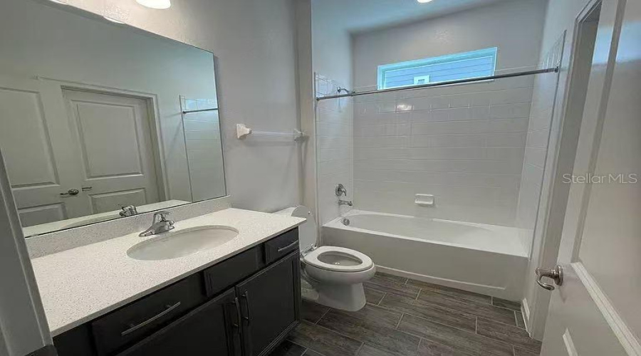 Davenport, Florida 33837, 4 Bedroom Bedrooms, ,3 Bathroombathrooms,Residential,For Sale,Yorkdale,0,Mfro6437253