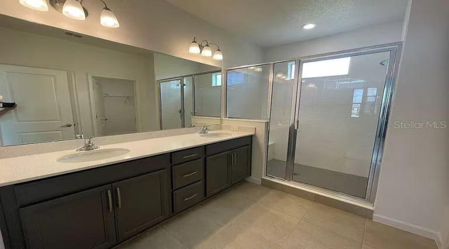 Davenport, Florida 33837, 4 Bedroom Bedrooms, ,3 Bathroombathrooms,Residential,For Sale,Yorkdale,0,Mfro6437253