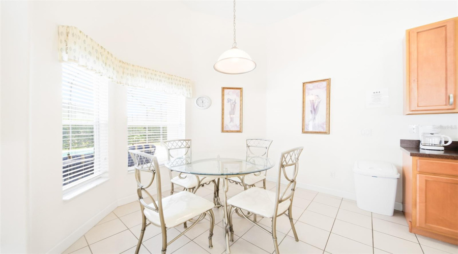 Davenport, Florida 33897, 4 Bedroom Bedrooms, ,3 Bathroombathrooms,Residential,For Sale,Old Bridge,0,Mfro6411421