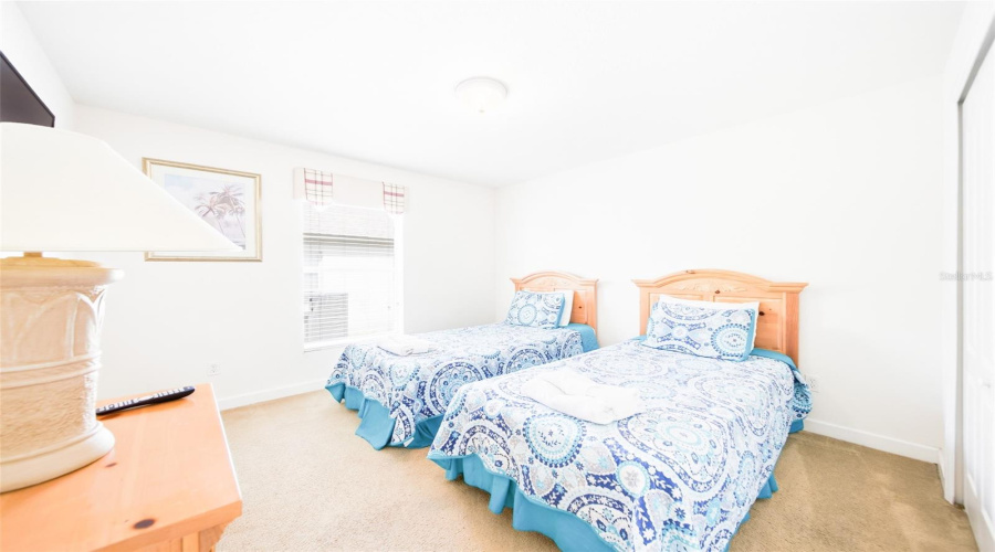 Davenport, Florida 33897, 4 Bedroom Bedrooms, ,3 Bathroombathrooms,Residential,For Sale,Old Bridge,0,Mfro6411421