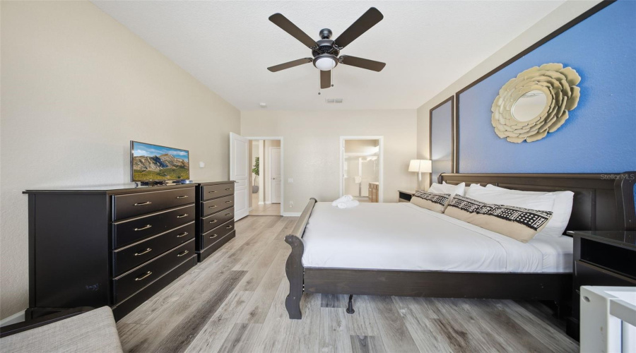 Kissimmee, Florida 34747, 5 Bedroom Bedrooms, ,5 Bathroombathrooms,Residential,For Sale,Archfeld,0,Mfro6383513