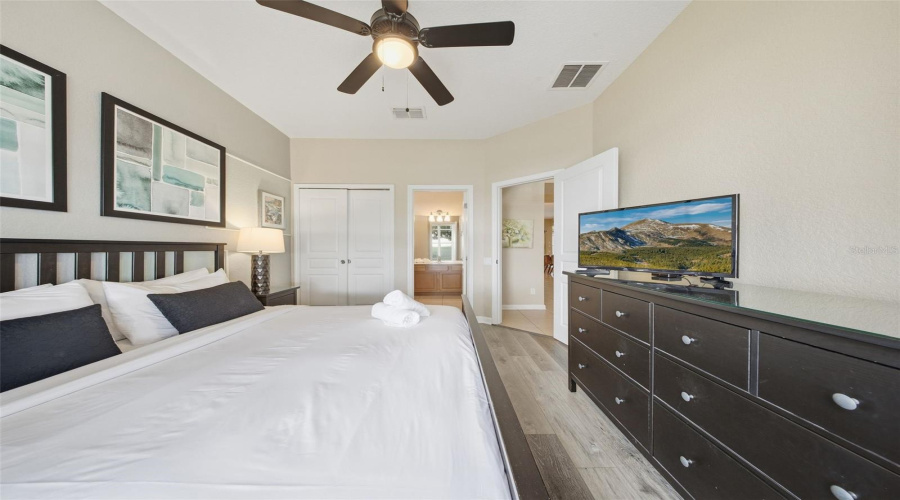 Kissimmee, Florida 34747, 5 Bedroom Bedrooms, ,5 Bathroombathrooms,Residential,For Sale,Archfeld,0,Mfro6383513