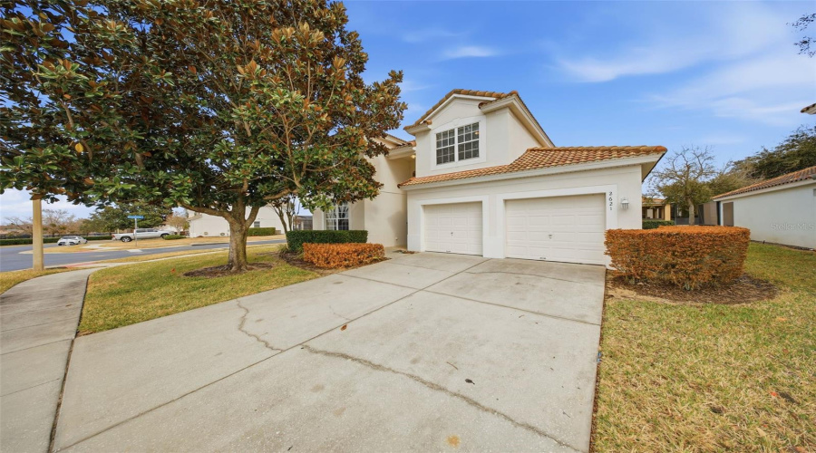 Kissimmee, Florida 34747, 5 Bedroom Bedrooms, ,5 Bathroombathrooms,Residential,For Sale,Archfeld,0,Mfro6383513