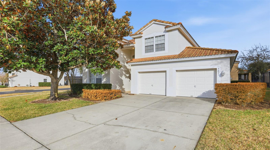 Kissimmee, Florida 34747, 5 Bedroom Bedrooms, ,5 Bathroombathrooms,Residential,For Sale,Archfeld,0,Mfro6383513